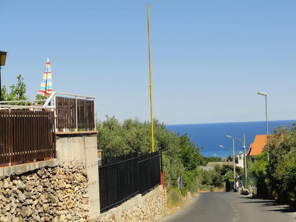 Camping Ali Baba Villa Ceriale