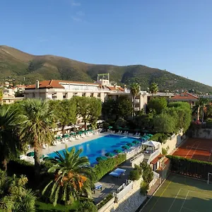 3* Aparthotel Oliveto